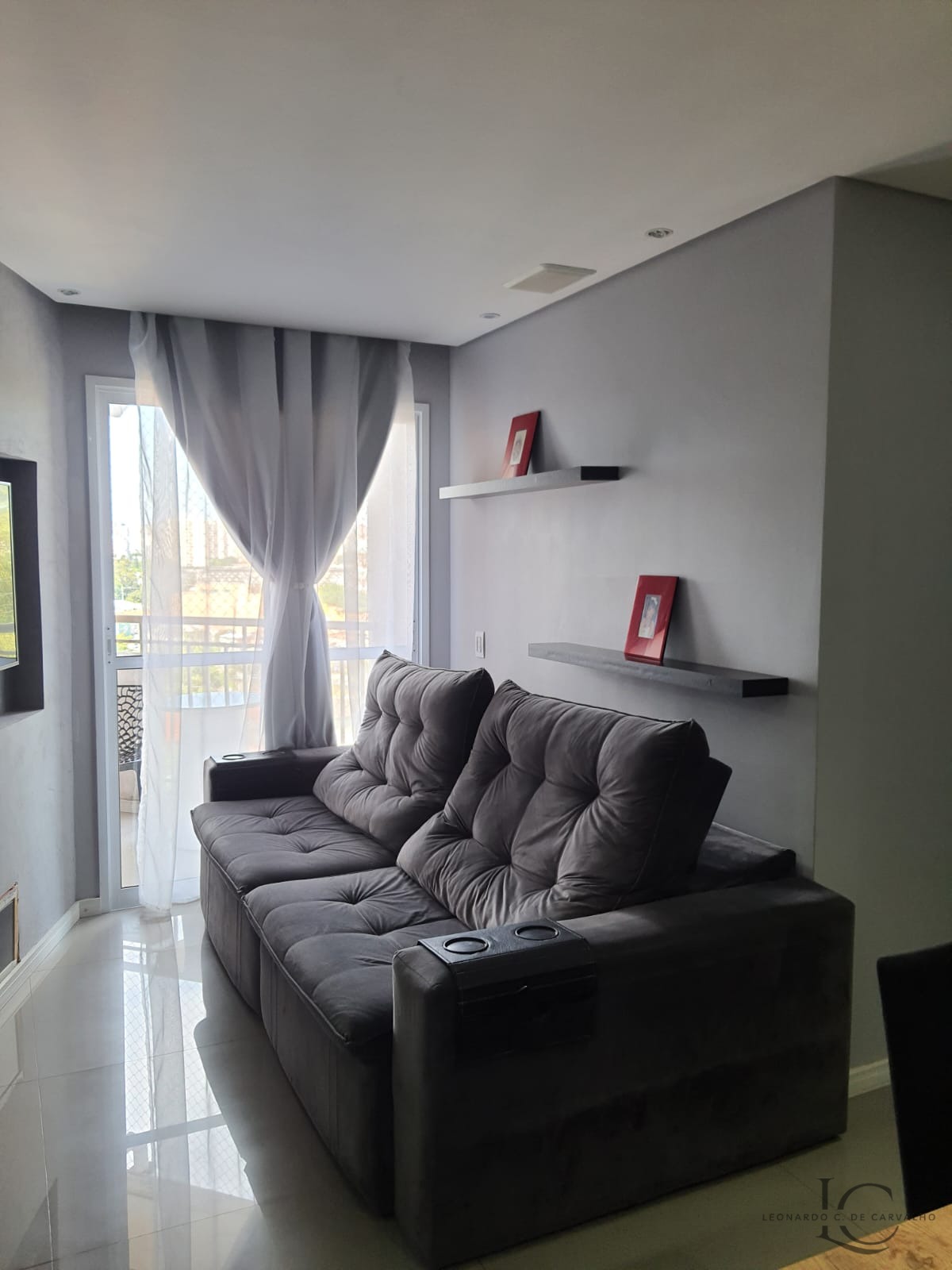 Apartamento à venda com 2 quartos, 55m² - Foto 1