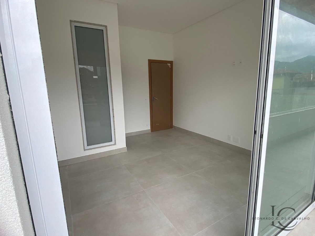 Apartamento à venda com 2 quartos, 153m² - Foto 10