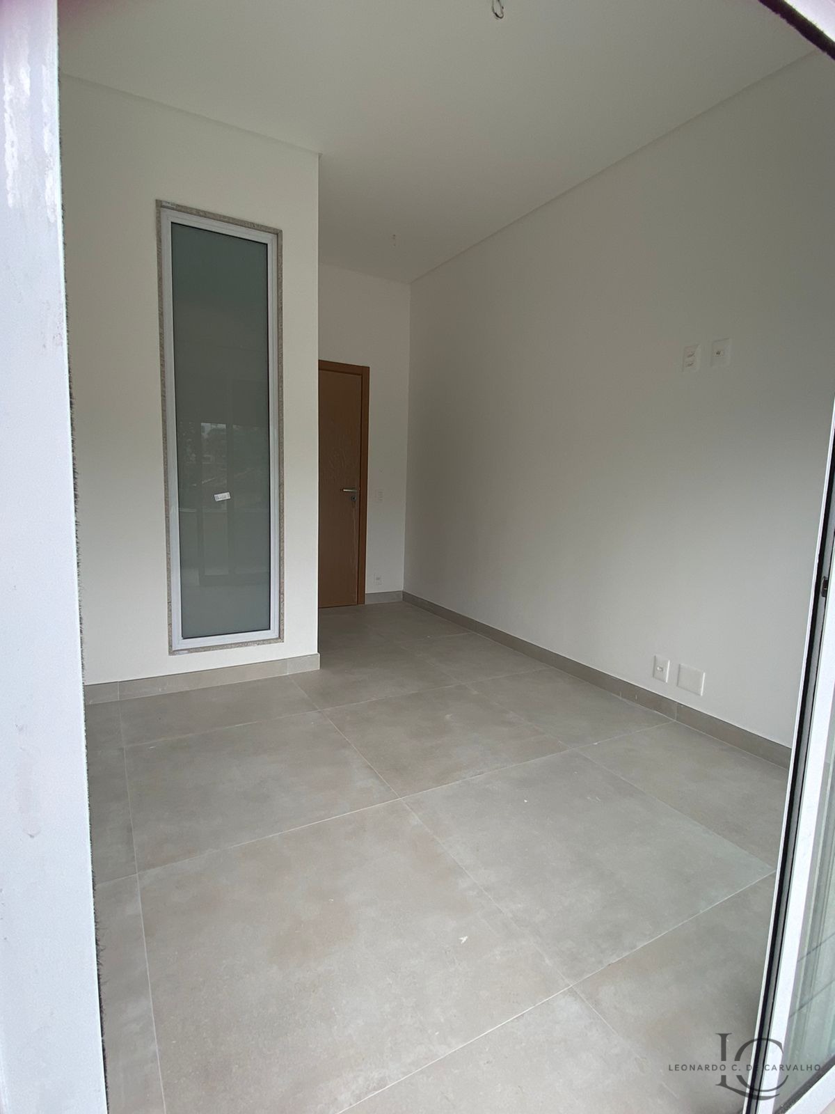 Apartamento à venda com 2 quartos, 153m² - Foto 8