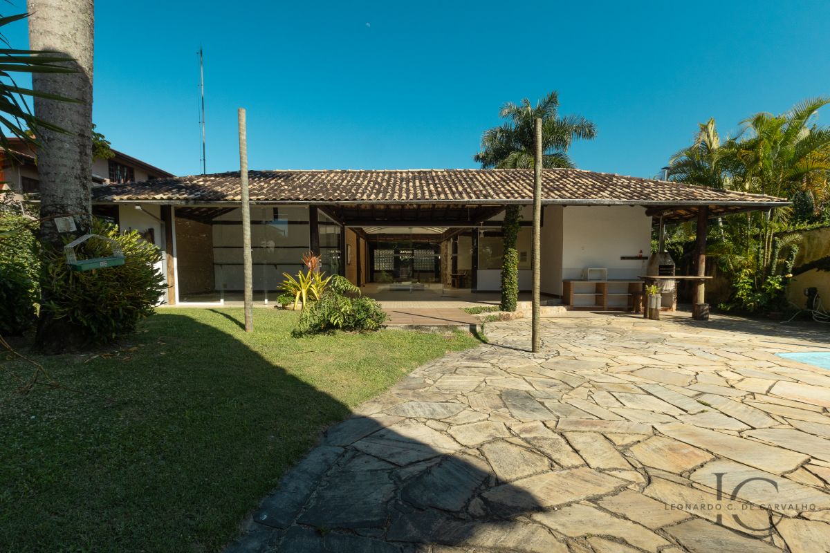 Casa à venda com 3 quartos, 481m² - Foto 8