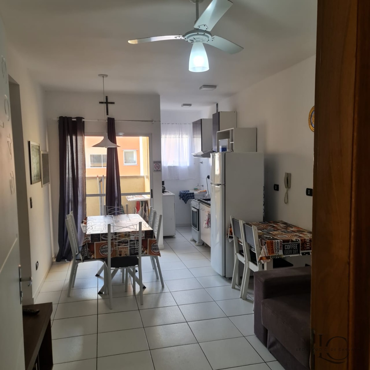 Apartamento à venda com 2 quartos, 46m² - Foto 3